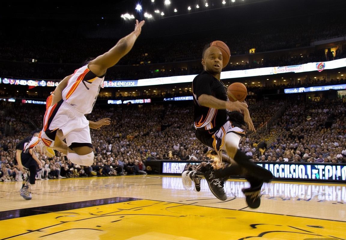 2013NBA季后赛：开拓者对快船激战瞬间与战术解析(图2)