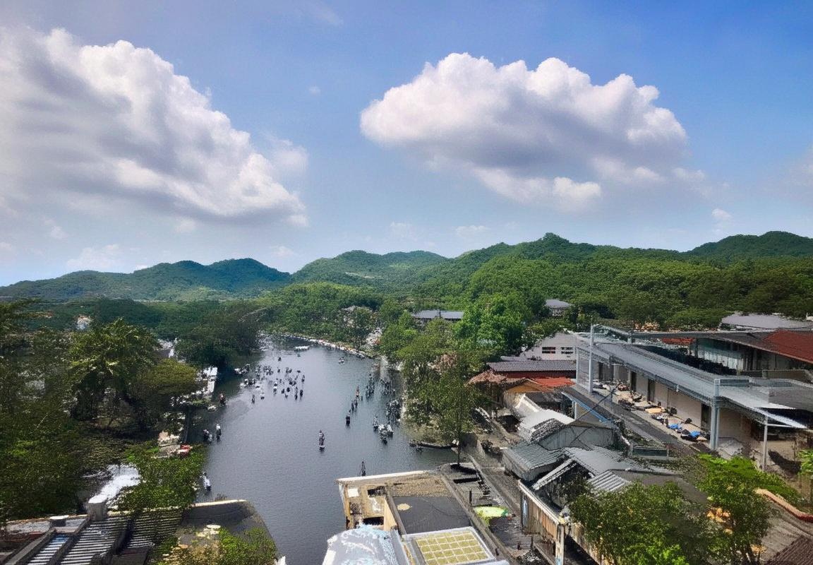 巴塞罗那VS皇家马德里：百年恩怨与传控反击对决回顾(图3)